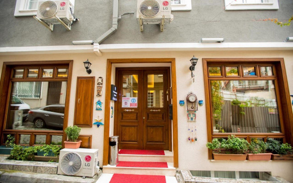 Constantinopolis Hotel