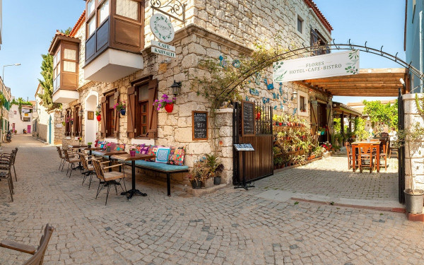 Flores Hotel Alacati