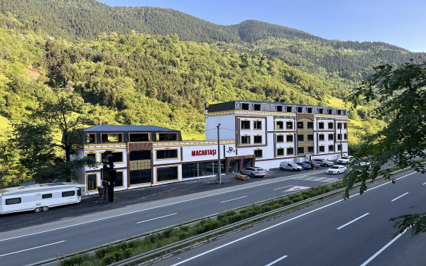 Macar Taşı Otel & Restaurant