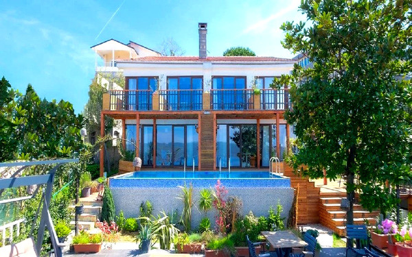 Sapanca Villa Suite Boutique Hotel
