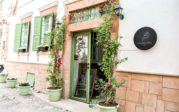 La Luna Otel Cunda