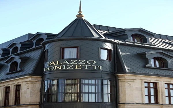Palazzo Donizetti Hotel