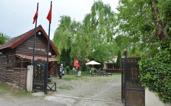 Alex Village Life Otel Kartepe