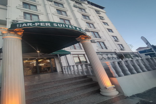 Sar-Per Suites & Hotel