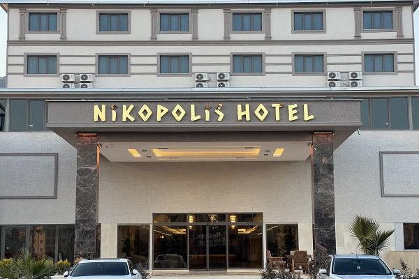 Nikopolis Otel
