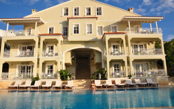 Lukka Exclusive Hotel