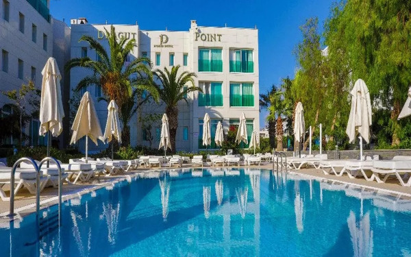 Dragut Point North Hotel