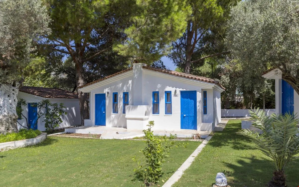 Risus Garden Marina Hotel