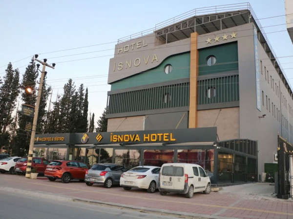 Isnova Airport Hotel