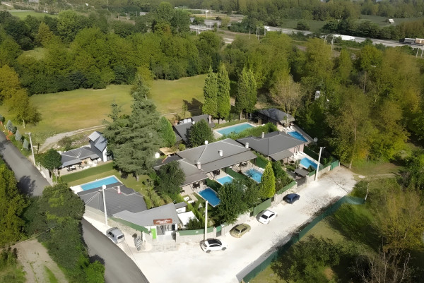 Naturel Stone Villaları