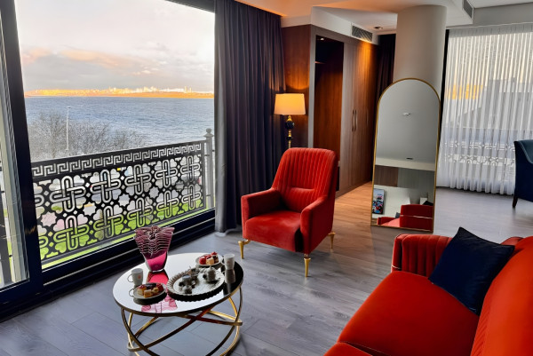 Ezkar Bathonea Art İstanbul Hotel