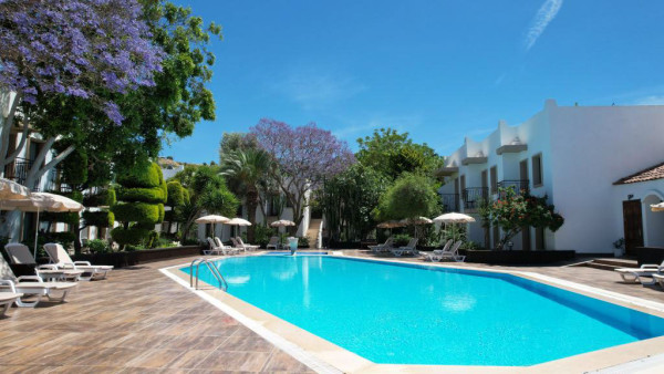 Flora Hotel Bodrum