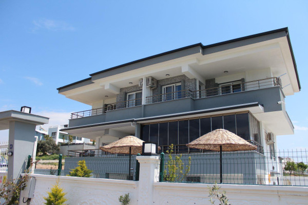 Mavi Restaurant Apartments 3