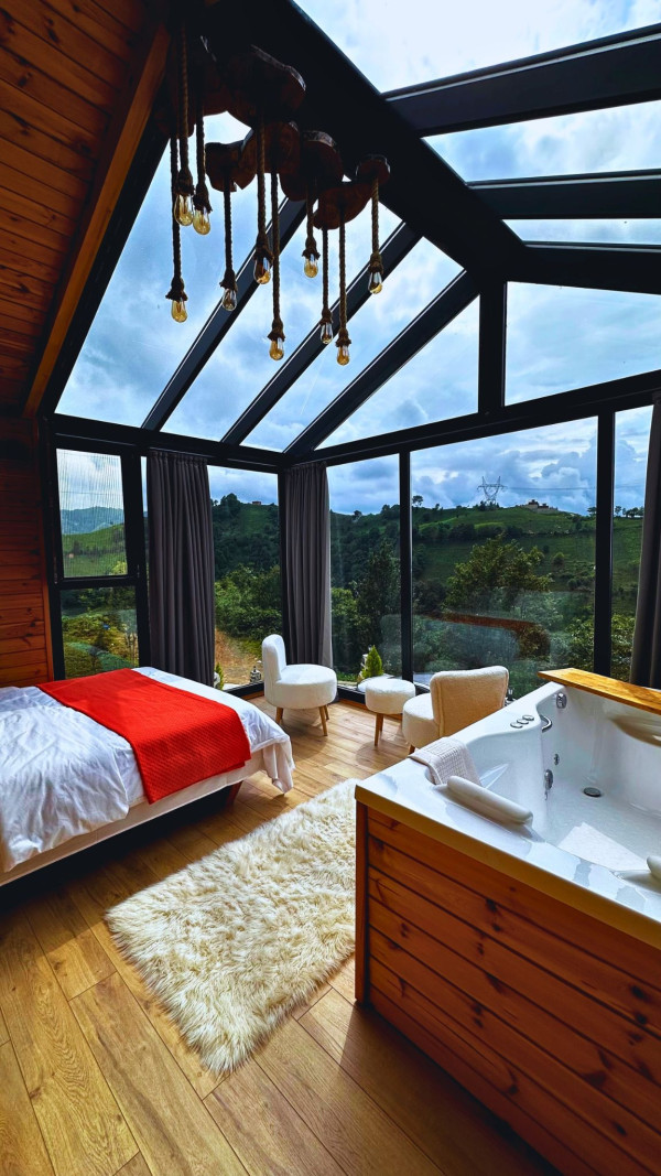 Paradise Valley Bungalow