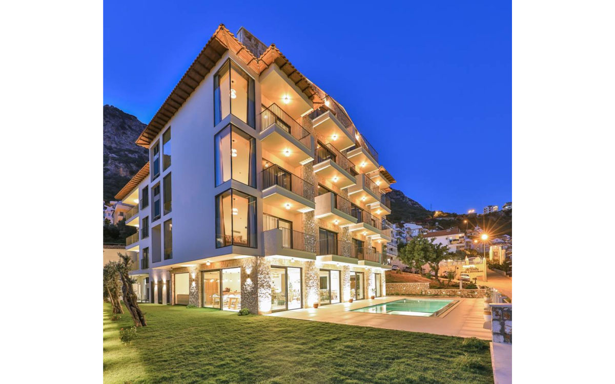 Carruba Boutique Hotel