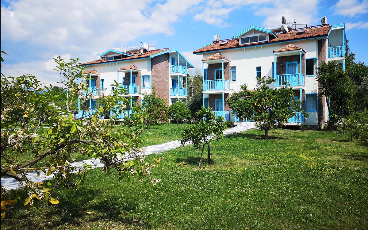 Yonca Lodge Otel